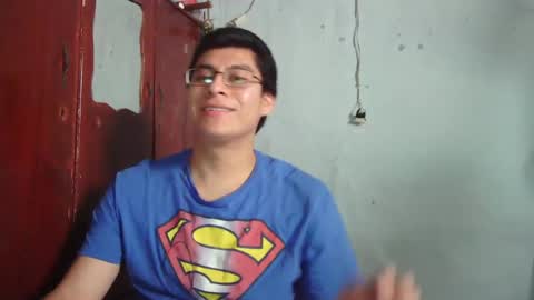 Snapshot of maurodirty chatting on 12-12-24, 07:26 Mauro online show from 12-12-24, 07:26