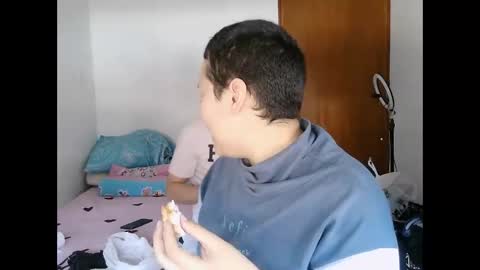 mauroluxandra online show from 01-08-26, 08:33