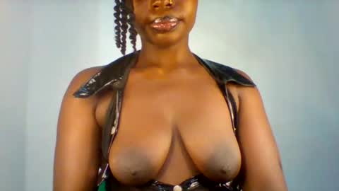 Maverlous pussy online show from 02-25-26, 12:15