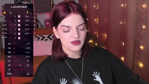 Snapshot of mavis_crystal chatting on 12-09-24, 12:34 Mavis online show from 12-09-24, 12:34