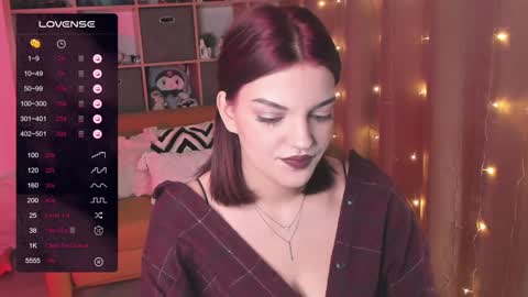 Snapshot of mavis_crystal chatting on 12-12-24, 10:09 Mavis online show from 12-12-24, 10:09