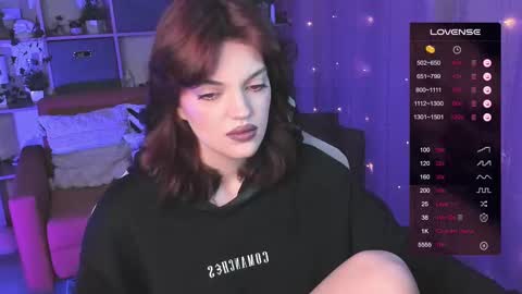 Snapshot of mavis_crystal chatting on 03-01-25, 12:28 Mavis online show from 03-01-25, 12:28