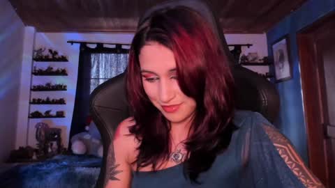 Snapshot of mavis_fuentes chatting on 01-04-25, 10:24 Hilary online show from 01-04-25, 10:24