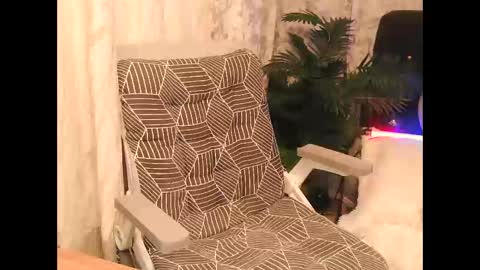 Snapshot of mawi24 chatting on 01-12-26, 10:26 Mau online show from 01-12-26, 10:26