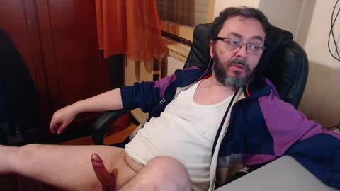 Max online show from 01-13-25, 09:31