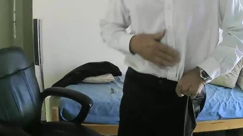 Snapshot of max_2017 chatting on 05-03-26, 07:31 max_2017 online show from 05-03-26, 07:31