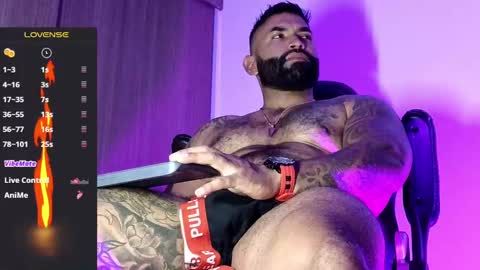 Snapshot of max__prada chatting on 11-08-25, 02:12 max__prada online show from 11-08-25, 02:12