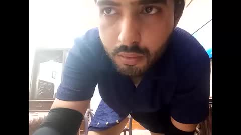 Snapshot of max_crushal chatting on 05-15-26, 10:00 max_crushal online show from 05-15-26, 10:00