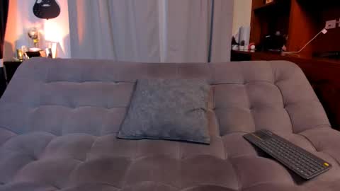 Snapshot of max_dic1 chatting on 03-04-25, 04:38 max D. online show from 03-04-25, 04:38