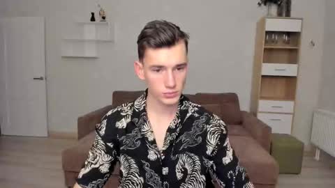 max_foks_ online show from 02-15-26, 04:58