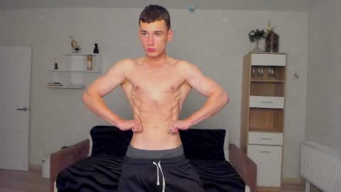 max_foks_ online show from 07-21-26, 05:54