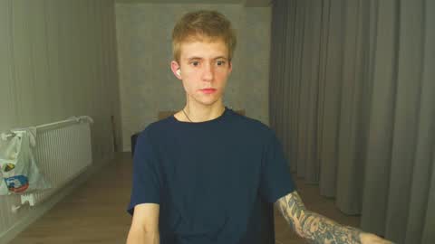 Max Gen with tats 24years  And Ethan without tats 20 years online show from 12-07-24, 03:30