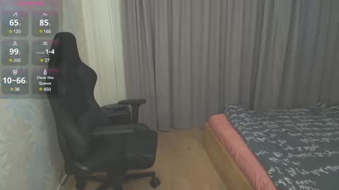 Max Gen with tats 24years  And Ethan without tats 20 years online show from 02-02-25, 11:00