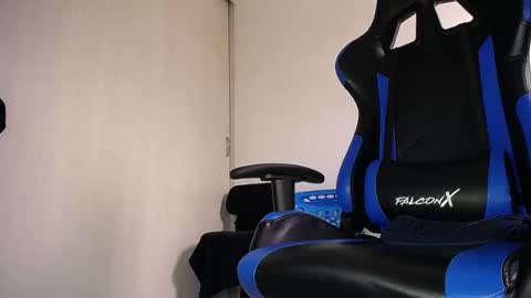 MAX online show from 03-29-26, 03:23