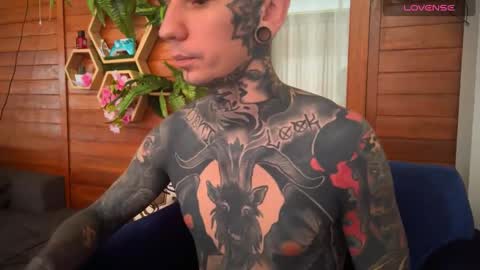    online show from 01-01-25, 01:37