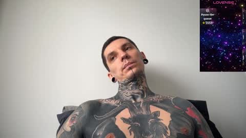    online show from 02-08-25, 10:07