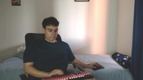 max_snow1616 online show from 06-02-26, 07:27