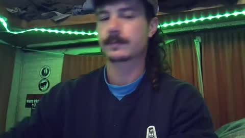 Snapshot of maxbaluba83 chatting on 01-22-25, 07:03 PirataDter online show from 01-22-25, 07:03