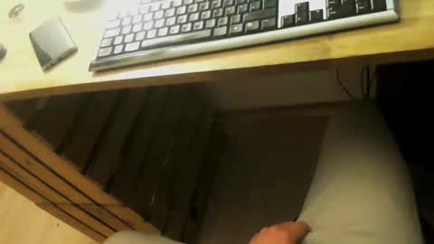 Snapshot of maxcamlove chatting on 03-12-25, 10:39 maxcamlove online show from 03-12-25, 10:39