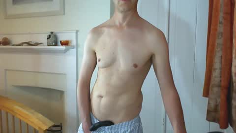 Snapshot of maxdavies chatting on 07-14-26, 10:21 Max Davies online show from 07-14-26, 10:21