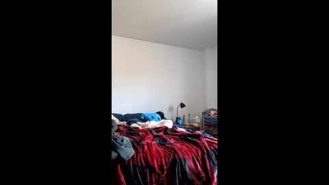 Snapshot of maxenceb1984 chatting on 03-13-26, 06:03 maxenceb1984 online show from 03-13-26, 06:03