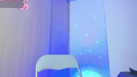 Max  online show from 04-14-26, 03:23