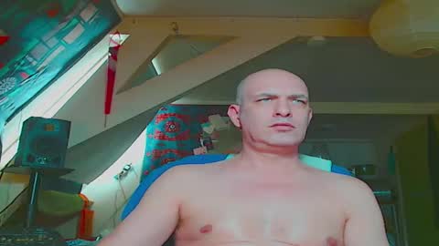 maxhardcore77 online show from 04-18-26, 10:19