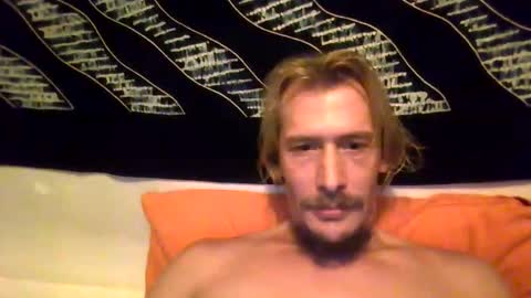 Snapshot of maxi210408 chatting on 11-02-25, 12:02 maxi210408 online show from 11-02-25, 12:02