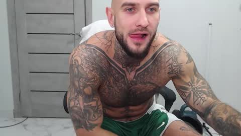 Maximus Fox online show from 11-26-25, 04:57