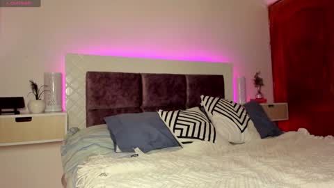 Max online show from 01-28-25, 02:10