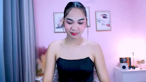 maxie greyson online show from 03-02-25, 01:58