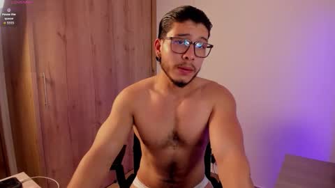 Mikael online show from 11-08-25, 10:41