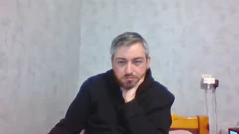 Snapshot of maximefrxx chatting on 01-06-25, 10:26 Maxime online show from 01-06-25, 10:26