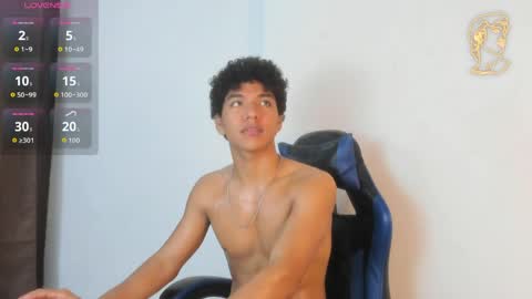 Snapshot of maximiliano_kh4lil chatting on 05-30-26, 01:52 Maximiliano online show from 05-30-26, 01:52