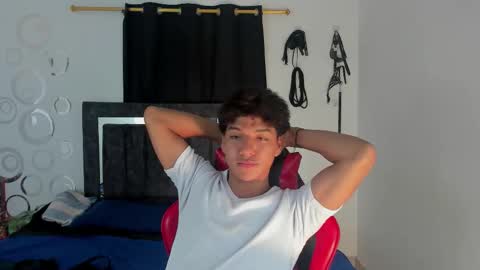 Maximiliano online show from 01-05-26, 07:17