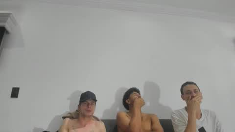 maximo__77 online show from 11-22-25, 08:02