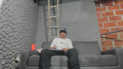 maximo__77 online show from 12-19-25, 02:51