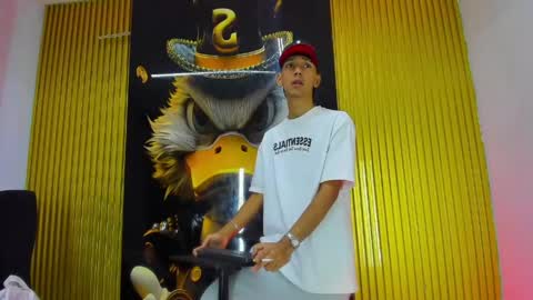 maximo_grayt_ online show from 05-11-26, 04:04