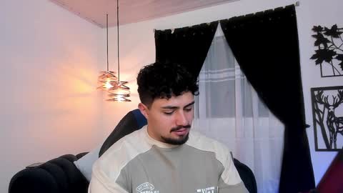 Snapshot of maximo_rodriguez chatting on 01-26-25, 06:07 Maximo online show from 01-26-25, 06:07