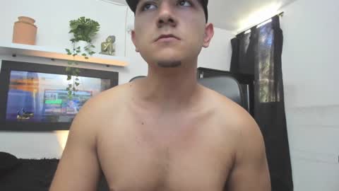 maximo_ston online show from 12-08-24, 08:36