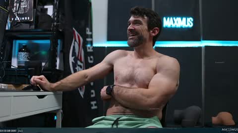 Snapshot of maximus_787 chatting on 12-19-24, 12:02 Maximus7871 online show from 12-19-24, 12:02