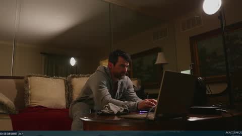 Snapshot of maximus_787 chatting on 02-08-25, 11:13 Maximus7871 online show from 02-08-25, 11:13