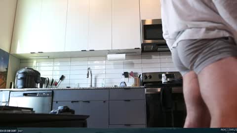 Snapshot of maximus_787 chatting on 02-23-25, 06:12 Maximus7871 online show from 02-23-25, 06:12