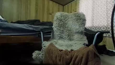 Snapshot of maximus_oreally chatting on 02-10-25, 09:15 Max online show from 02-10-25, 09:15