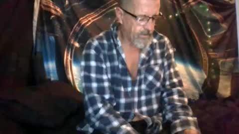 Max online show from 04-03-26, 11:25