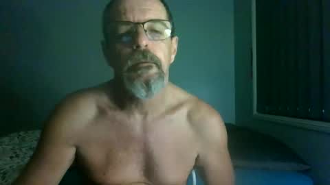 Max online show from 06-10-26, 11:46