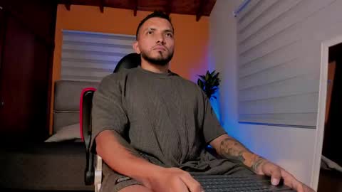 Maximus Clark online show from 03-17-26, 01:32