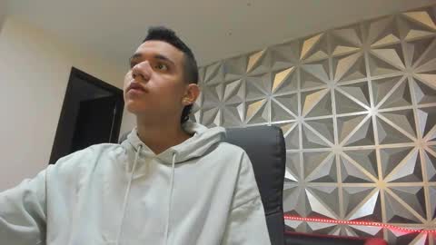 Maximus online show from 01-03-25, 01:14