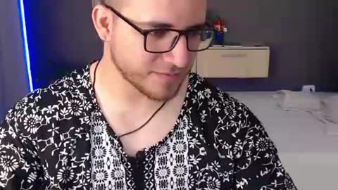 maximus online show from 07-20-26, 05:11