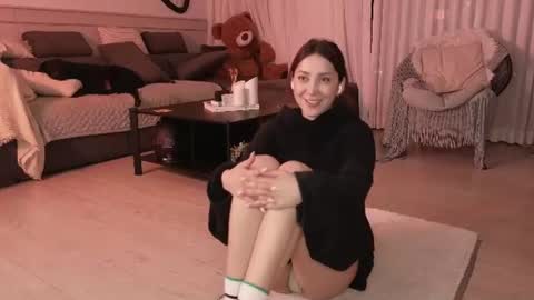 Snapshot of maxine_8 chatting on 07-02-26, 11:55 Maxine online show from 07-02-26, 11:55